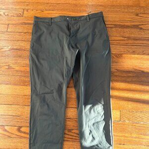 Rhone Joggers - 31" Waist